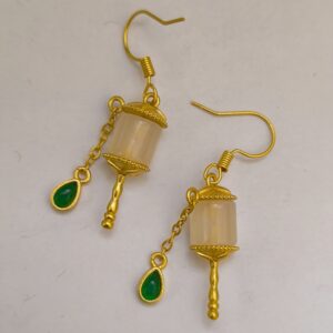 Aretes con Jade blanco